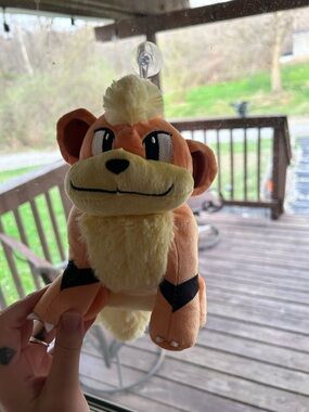 Pokémon Growlithe Car Plush Decoration